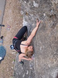 Christane leads her 6a, her aim for her climbing holiday on Sardinia