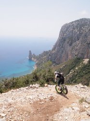 Endo turn on the switchbacks of the Cengia Giradili, Baunei